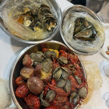 Cajun Bistro 7 - Clams, mussels, Crawfish, clams - Vietnamese Near Me - San Jose, California Cajun Bistro 7 - Clams, mussels, Crawfish, clams - Vietnamese Near Me - San Jose, California