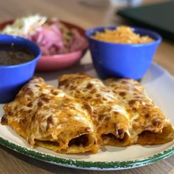 3 Mariachis - Shredded Beef Enchiladas