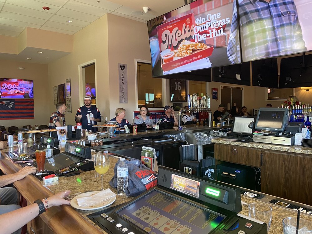 Joe’s Place - Photo 2