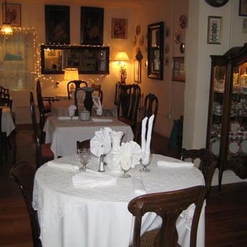 Tea Room - Inside of the Tea Room - Desserts Near Me - Miami, Florida