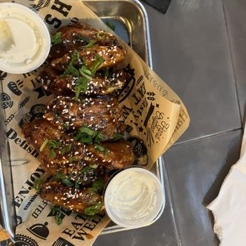 Park Place 249 - 10 Wings - American Near Me - Houston, Texas