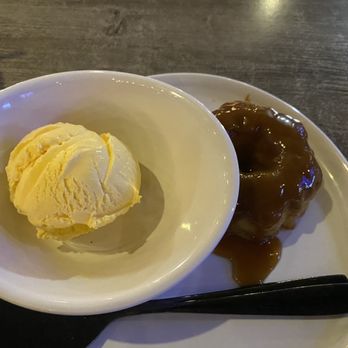 Parks Place Pub - Butter toffee cake - Sports Bars Near Me - Fishers, Indiana Parks Place Pub - Butter toffee cake - Sports Bars Near Me - Fishers, Indiana