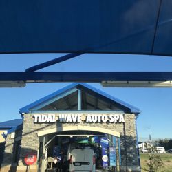 Tidal Wave Auto Spa - Entrance