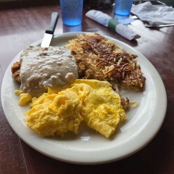 Dave's of Milton - Bars Near Me - Milton, Washington