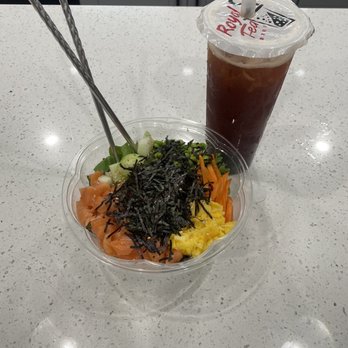 Royal Tea Boba & Poke - Strawberry Black Tea and Salmon Poke Bowl - Ice Cream & Frozen Yogurt Near Me - Highland, Indiana