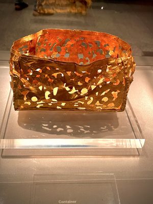 Ayala Museum by null