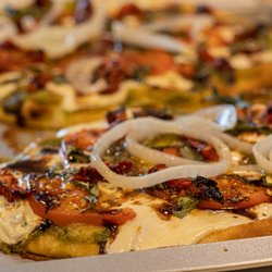 Chef Leo's Food Lab - Flat Bread Pizza