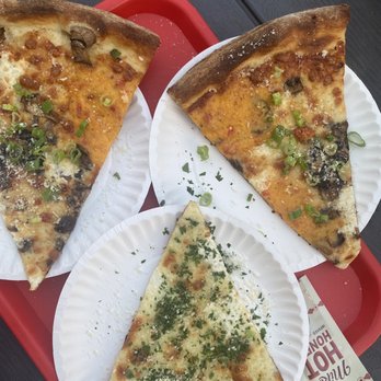 Glide Pizza - Homegrown Slices and garlic slice - Pizza Near Me - Atlanta, Georgia Glide Pizza - Homegrown Slices and garlic slice - Pizza Near Me - Atlanta, Georgia