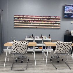 Lulu Nails