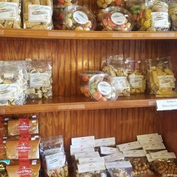 Angelo Brocato - ready to go - Coffee & Tea Near Me - New Orleans, Louisiana