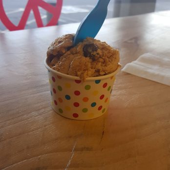Peace Cream - The peanut butter fudge packs sooo much flavor. - Ice Cream & Frozen Yogurt Near Me - Phoenix, Arizona Peace Cream - The peanut butter fudge packs sooo much flavor. - Ice Cream & Frozen Yogurt Near Me - Phoenix, Arizona