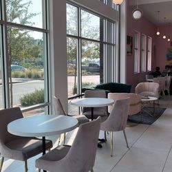 Decadent Macaron - Inside seating