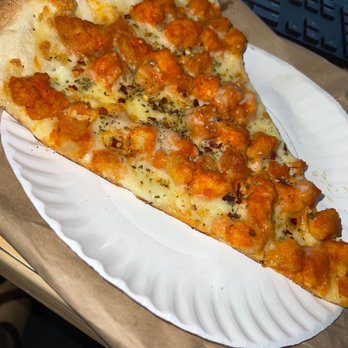 Broadway Pizza - Buffalo Chicken Pizza - Pizza Near Me - White Plains, New York