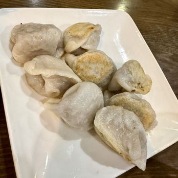Dumpling Cafe - Chicken Dumplings - Taiwanese Near Me - Boston, Massachusetts