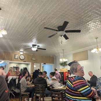 Lemon Tree Café - Inside - Cafes Near Me - Omaha, Nebraska Lemon Tree Café - Inside - Cafes Near Me - Omaha, Nebraska