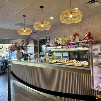 Kinka’s Bakery Cafe - Inside Food Area - Latin American Near Me - Lutz, Florida Kinka’s Bakery Cafe - Inside Food Area - Latin American Near Me - Lutz, Florida