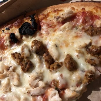 MOD Pizza - Burnt mushroom on a pizza that didn't have mushrooms on it - Pizza Near Me - Pearland, Texas
