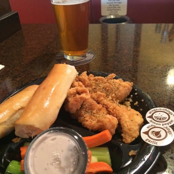 Epic Wings - Wing lovin'. Dry tenderloin strips (lemon pepper and garlic no buffalo sauce) with Ale Smith Pale Ale - Chicken Wings Near Me - San Diego, California Epic Wings - Wing lovin'. Dry tenderloin strips (lemon pepper and garlic no buffalo sauce) with Ale Smith Pale Ale - Chicken Wings Near Me - San Diego, California