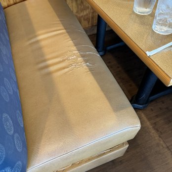 Reveille Coffeehouse Cafe - Seats that are falling apart - Breakfast & Brunch Near Me - Sugar Hill, Georgia