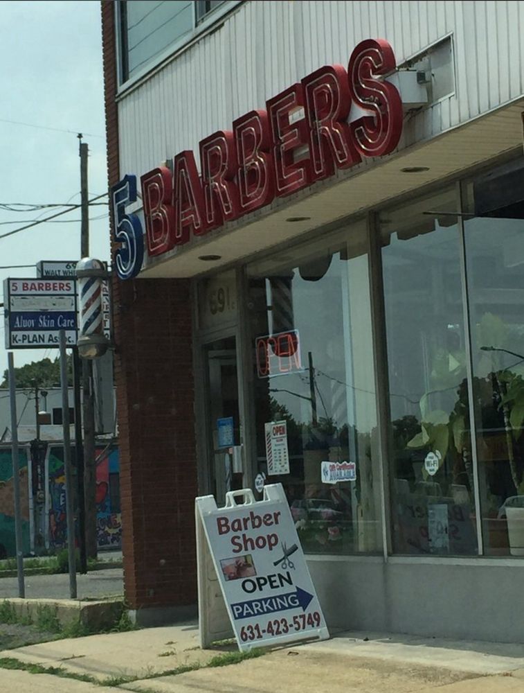 Five Barbers Logo
