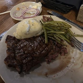 Abendigo's Grill & Patio - Ribeye steak with garlic mashed potatoes and green beans. - Bars Near Me - Broken Bow, Oklahoma Abendigo's Grill & Patio - Ribeye steak with garlic mashed potatoes and green beans. - Bars Near Me - Broken Bow, Oklahoma