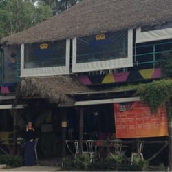 Tiki - Fachada