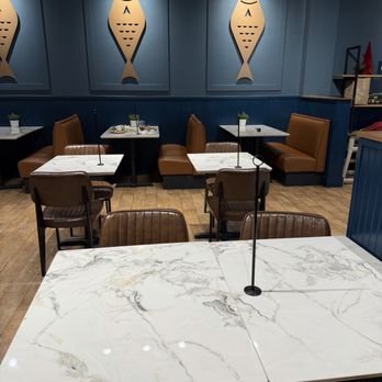 Humdingers - Updated interior with nice cushion seats - Seafood Near Me - Memphis, Tennessee Humdingers - Updated interior with nice cushion seats - Seafood Near Me - Memphis, Tennessee