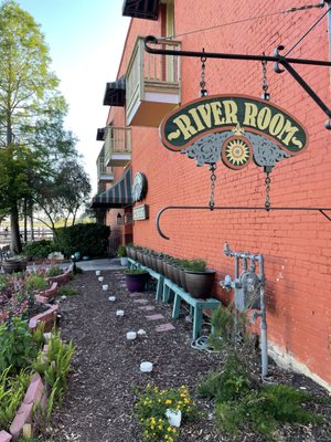 River Room Restaurant by null
