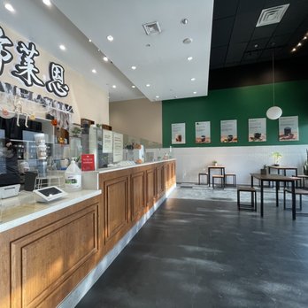 Brian Black Tea - Interior - Bubble Tea Near Me - Fremont, California Brian Black Tea - Interior - Bubble Tea Near Me - Fremont, California