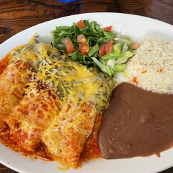 Antojitos Guanamex - Red and Green Enchiladas.
