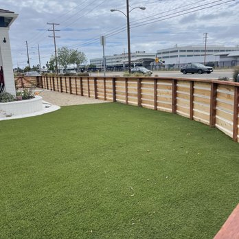 Liquid Oak Painting - Fence Before - Painters Near Me - Hermosa Beach, California Liquid Oak Painting - Fence Before - Painters Near Me - Hermosa Beach, California