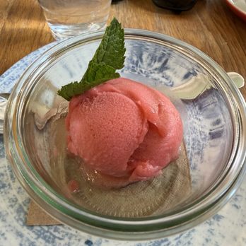 Wilma Wunder - Homemade strawberry sorbet - Bars Near Me - Mainz, RP Wilma Wunder - Homemade strawberry sorbet - Bars Near Me - Mainz, RP