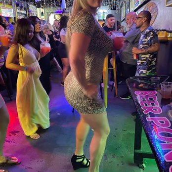 Jamminz Beach Bar - My wife and others dancing - Cocktail Bars Near Me - Clearwater, Florida Jamminz Beach Bar - My wife and others dancing - Cocktail Bars Near Me - Clearwater, Florida