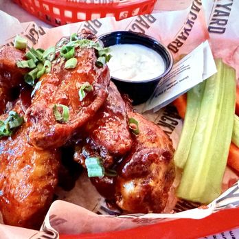 Backyard - Desert Ridge - Sports Bars Near Me - Phoenix, Arizona