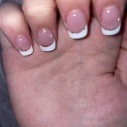 L P Nails