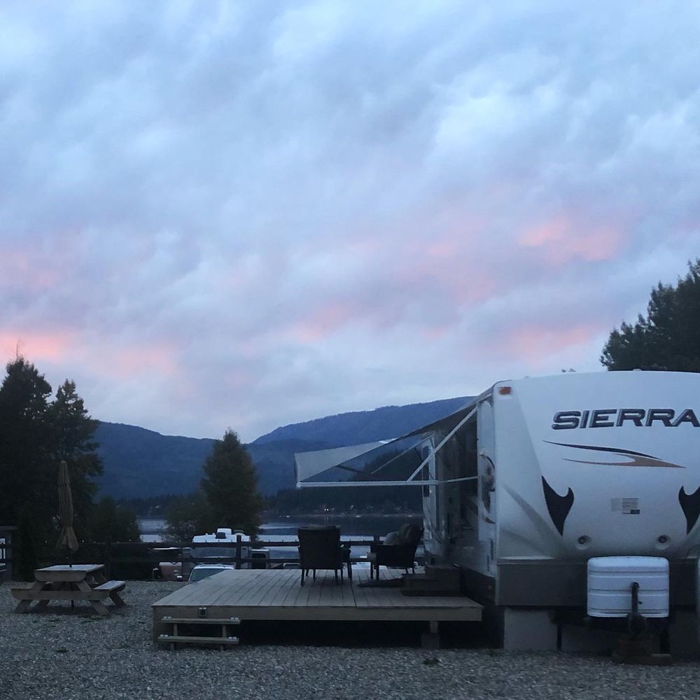 BLIND BAY RESORT Updated September 2024 13 Photos 2698 Blind Bay