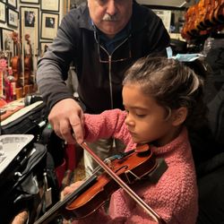 Virtuoso Resources - We specialize in violin, viola and cello rentals and have all sizes from 1/32 - 4/4. Both children and adults usually enjoy visiting.