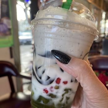 BAMBŪ Desserts & Drinks - 10. Bambu Favorite - Juice Bars & Smoothies Near Me - Westminster, California BAMBŪ Desserts & Drinks - 10. Bambu Favorite - Juice Bars & Smoothies Near Me - Westminster, California