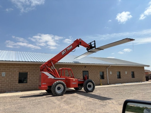 Slide of Atom Contracting