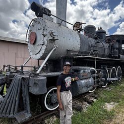 Texas Transportation Museum - A Pennsylvania 6 locomotive