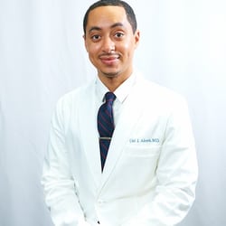 The Spine & Pain Institute of New York - Dr. Uel Alexis