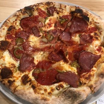 Hero's Welcome - Ciprianos Pizza - Bars Near Me - Vancouver, British Columbia