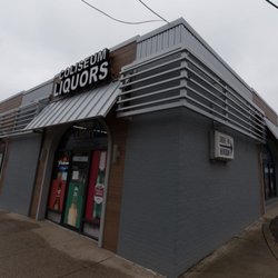 Coliseum Liquors