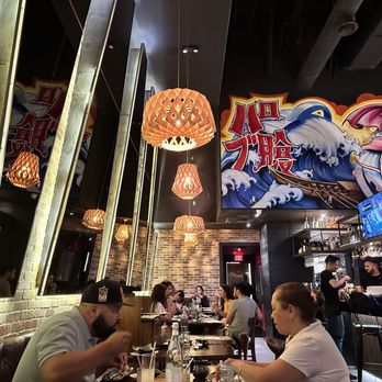 Pubbelly Sushi Brickell - Indoor Sitting Area - Sushi Bars Near Me - Miami, Florida Pubbelly Sushi Brickell - Indoor Sitting Area - Sushi Bars Near Me - Miami, Florida