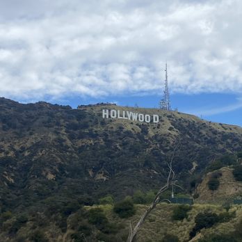 Hollywood Hikes - view of hollywood sign - Walking Tours Near Me