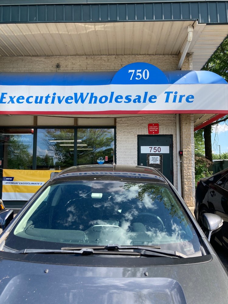EXECUTIVE WHOLESALE TIRE Updated August 2024 77 Reviews 750 E
