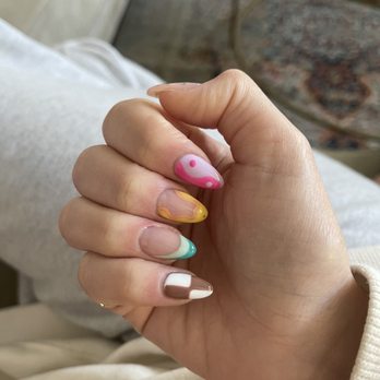 Modern Nails Lounge Spa - Nail Salons Near Me - Austin, Texas