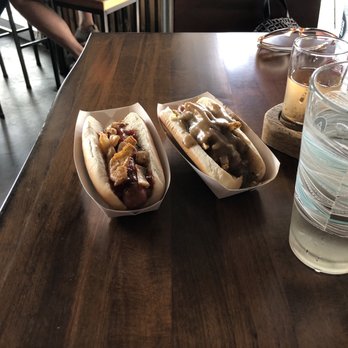 Citizen Cider - BBQ and poutine hot dog - Cideries Near Me - Burlington, Vermont Citizen Cider - BBQ and poutine hot dog - Cideries Near Me - Burlington, Vermont