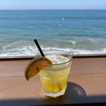 Moonshadows - Phoenix Rising cocktail - Seafood Near Me - Malibu, California Moonshadows - Phoenix Rising cocktail - Seafood Near Me - Malibu, California