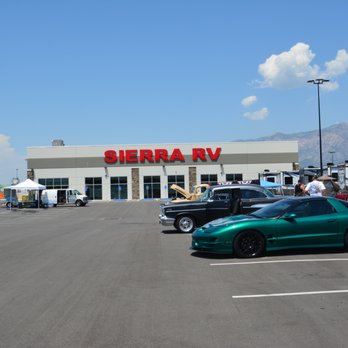 Blue Compass RV Ogden - 2017 Car Show - RV Dealers Near Me - Marriott-Slaterville, Utah